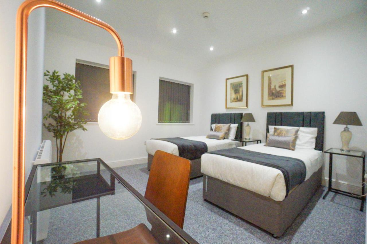 Premium Apartments Thatcham Broadway 외부 사진
