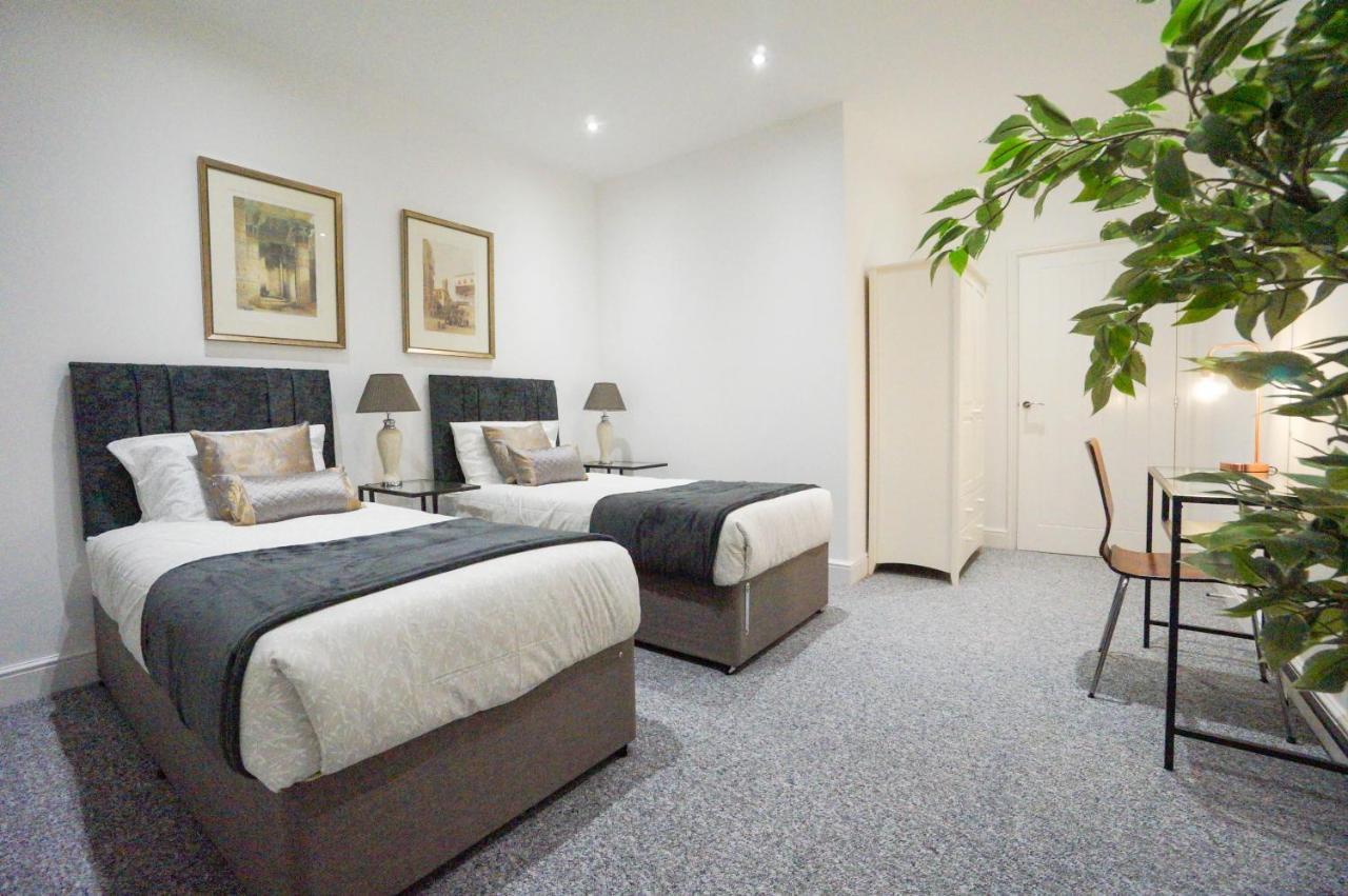Premium Apartments Thatcham Broadway 외부 사진