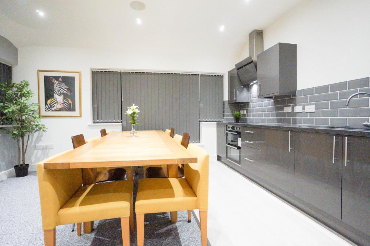 Premium Apartments Thatcham Broadway 외부 사진