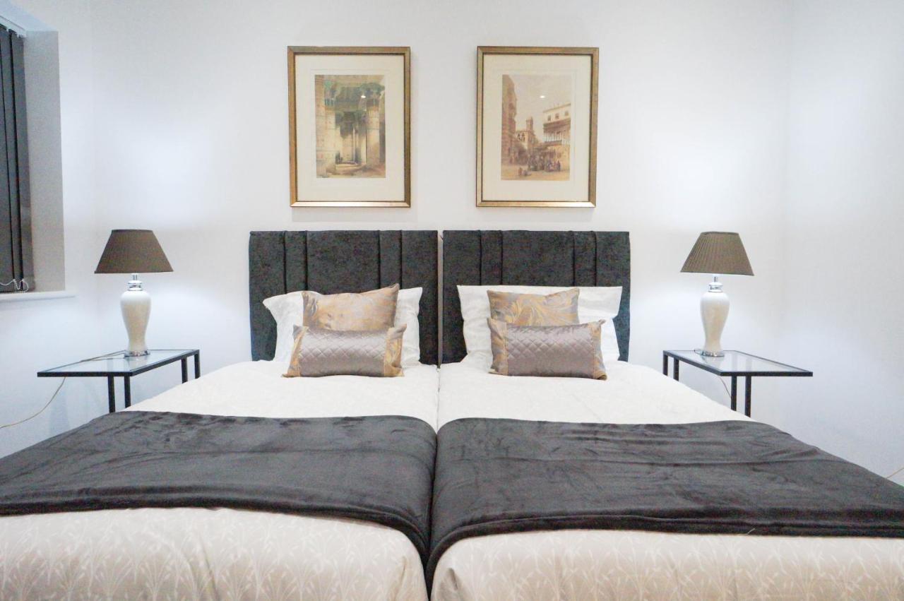 Premium Apartments Thatcham Broadway 외부 사진