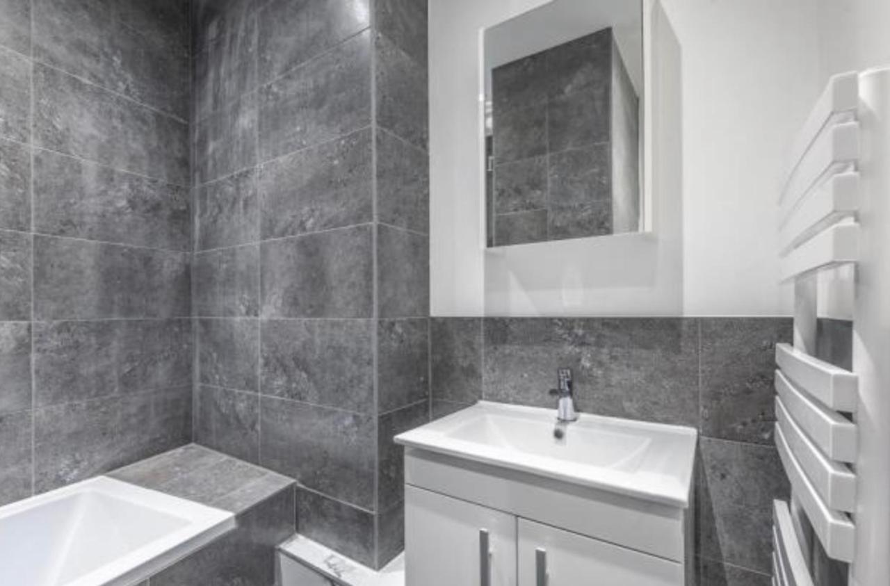 Premium Apartments Thatcham Broadway 외부 사진